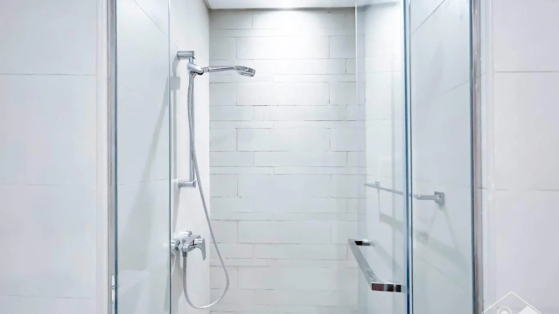 Azizi Riviera Elegant Studio With Great Amenities Dubai